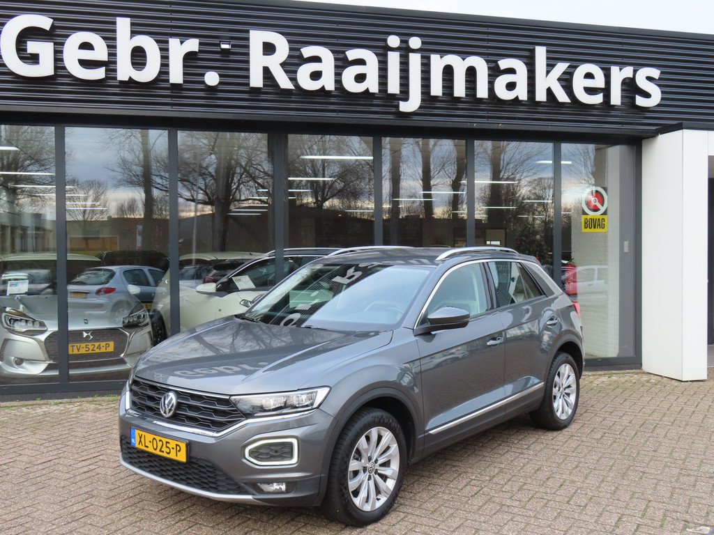 Volkswagen T-Roc 1.5 TSI 150pk Sport LED ACC Apple Carplay