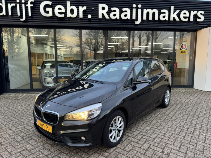 BMW 2 Serie Active Tourer 216d Executive Navi ECC