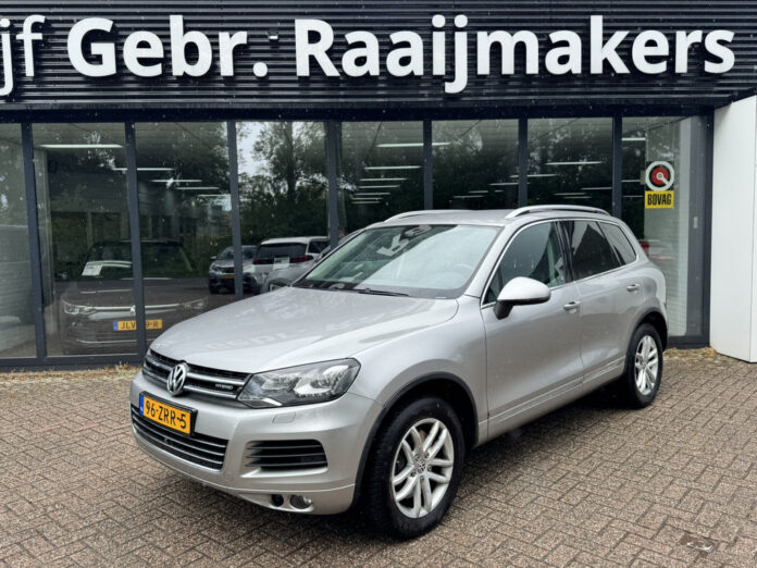 Volkswagen Touareg 3.0 TSI Hybrid High Edition Luchtvering Navi Camera AHK