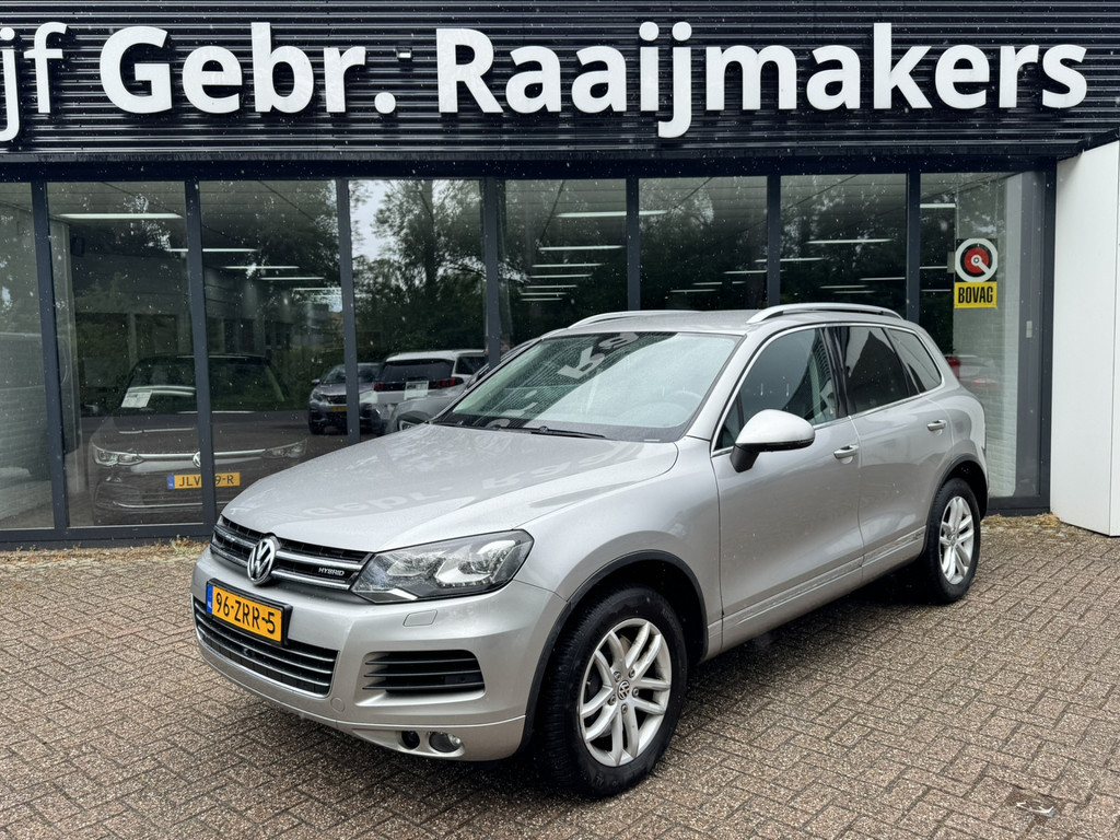 Volkswagen Touareg 3.0 TSI Hybrid High Edition Luchtvering Navi Camera AHK