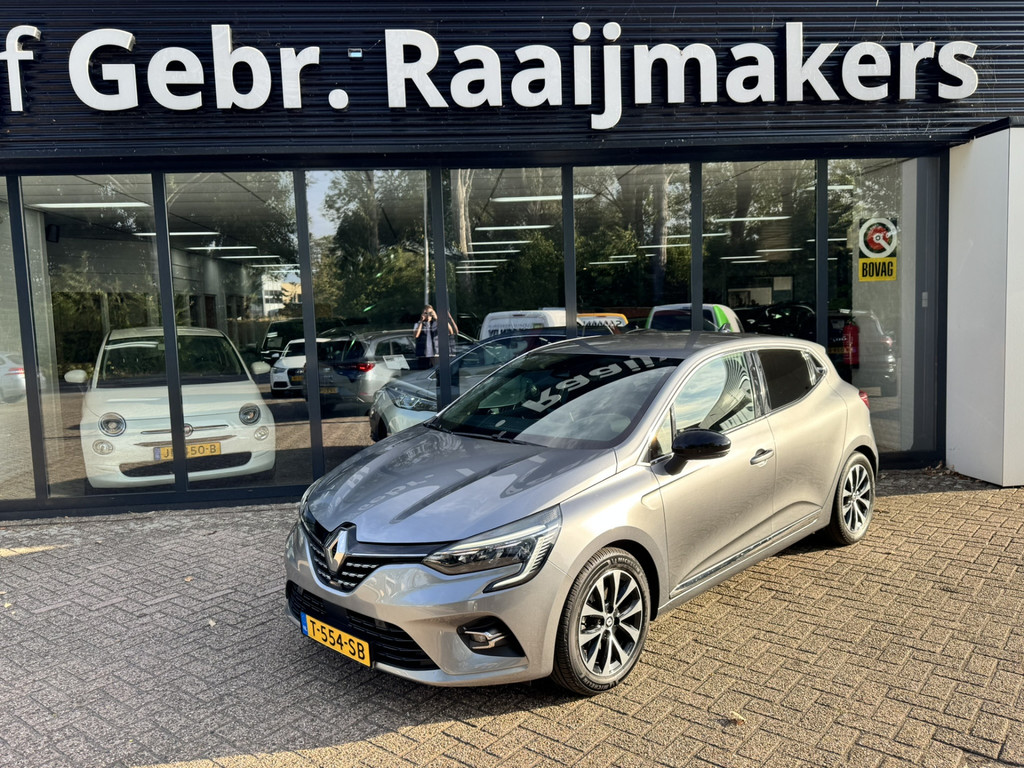 Renault Clio 1.6 E-Tech Hybrid 145 Techno Navi Camera